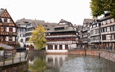 Strasbourg : Pourquoi la Capitale de Noël Cache-t-elle un Passé Oublié ?